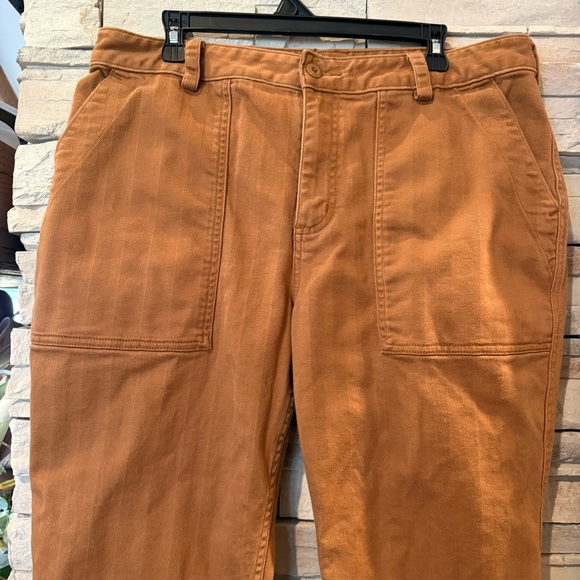 Duluth Trading Co. Women's Size 16 Tan Brown 4 Pocket Pant Straight Leg Cotton - Picture 2 of 12